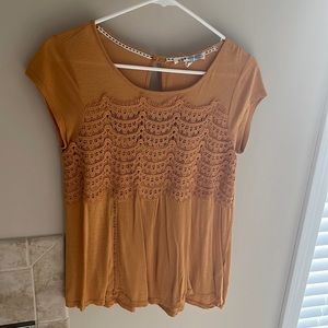 Yellow jolt summer top